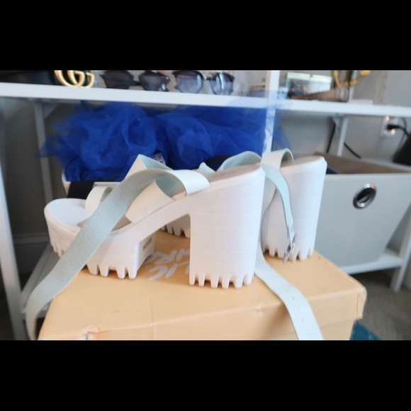 Public Desire Heeled Sandals - Picture 3 of 5